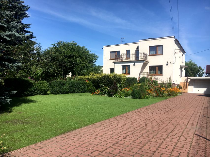 Dom z garażem