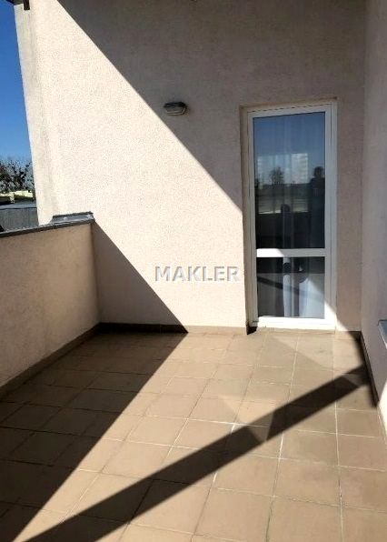 Mieszkanie blok mieszkalny sprzedaż