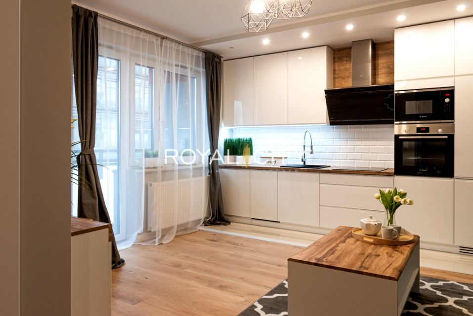 Mieszkanie apartamentowiec Warszawa