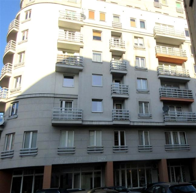 Mieszkanie blok mieszkalny sprzedaż