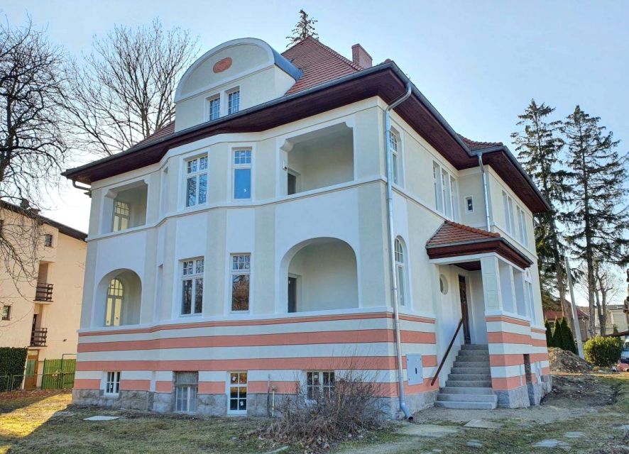 Dom Jelenia Góra