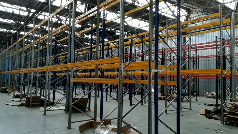 Budynek użytkowy Warszawa