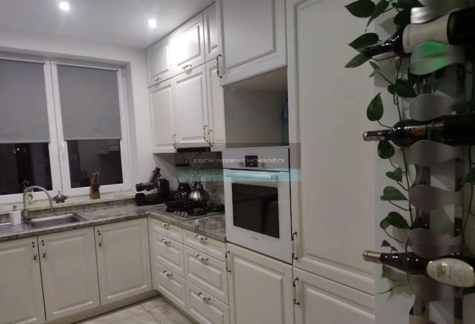 Mieszkanie blok mieszkalny Warszawa