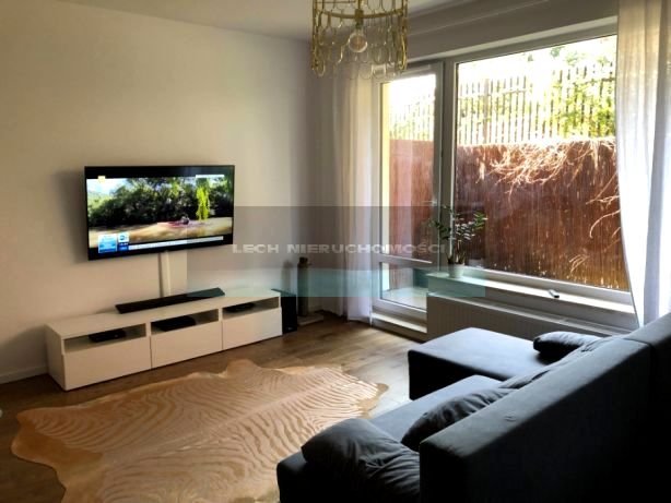 Mieszkanie blok mieszkalny Warszawa