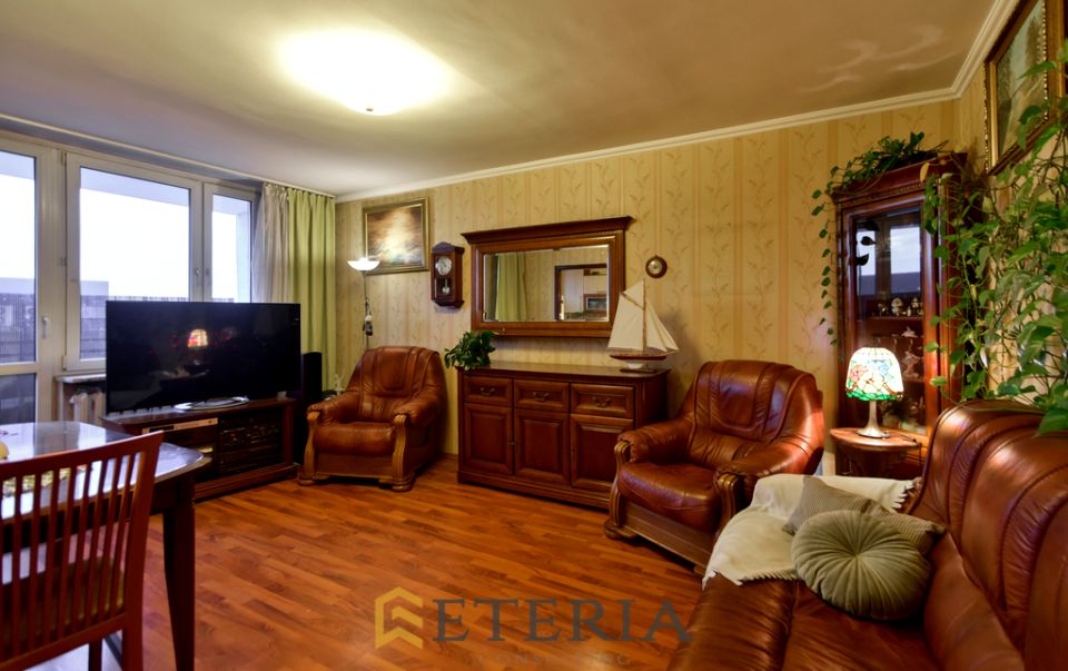 Mieszkanie blok mieszkalny nad rzeką