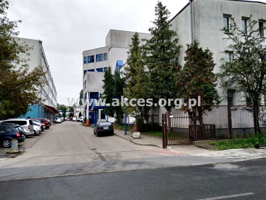 Budynek użytkowy Warszawa