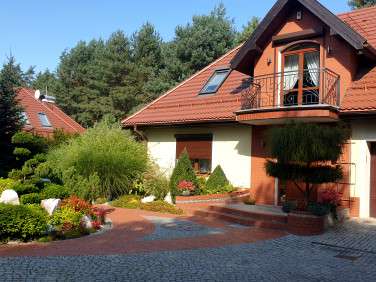 Dom Karczowiska