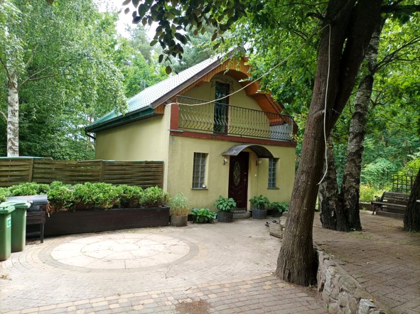 Dom Warzenko