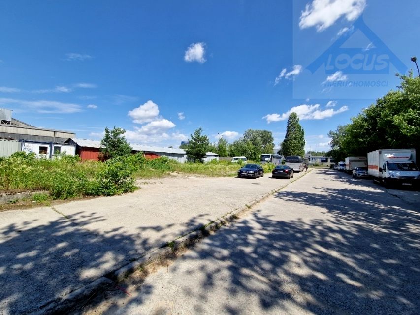 Ogrodzona działka wynajmę