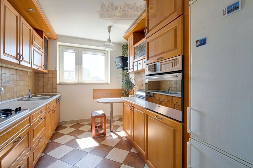 Mieszkanie blok mieszkalny sprzedaż