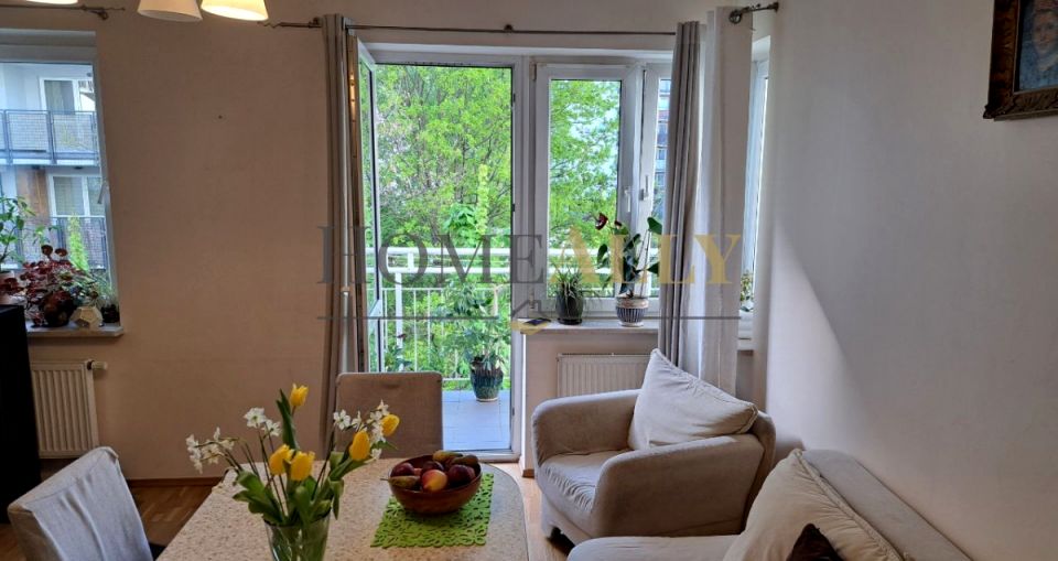 Mieszkanie blok mieszkalny Warszawa