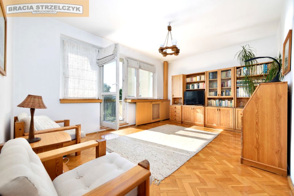 Mieszkanie blok mieszkalny Warszawa