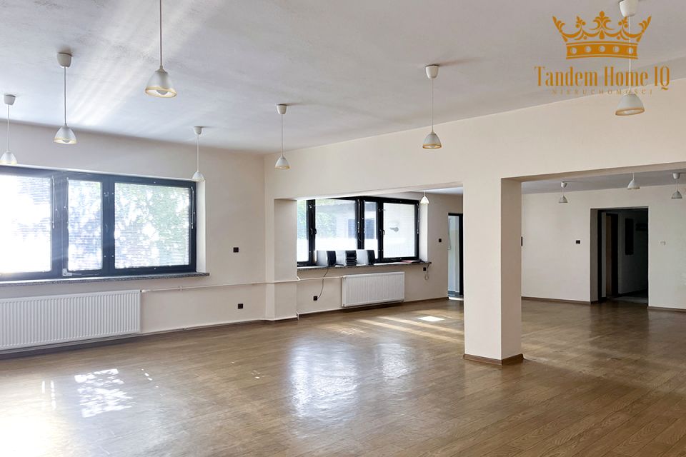 Budynek użytkowy Warszawa