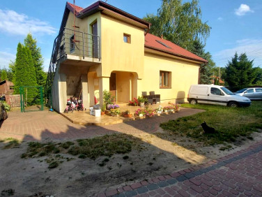 Dom Łoziska