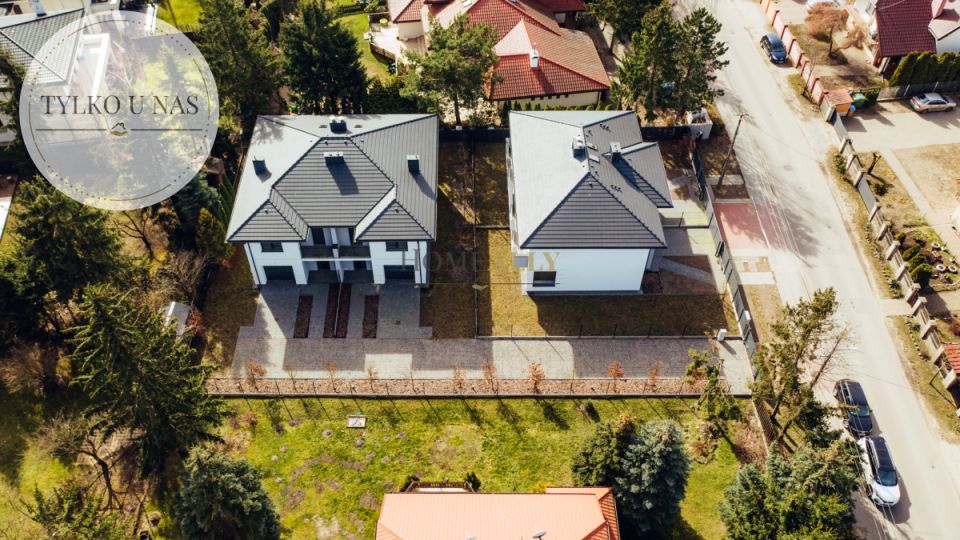 Dom z garażem