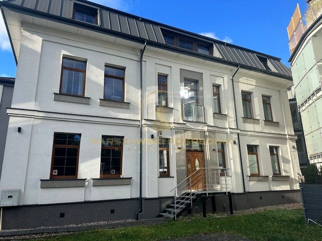 Lokal Warszawa