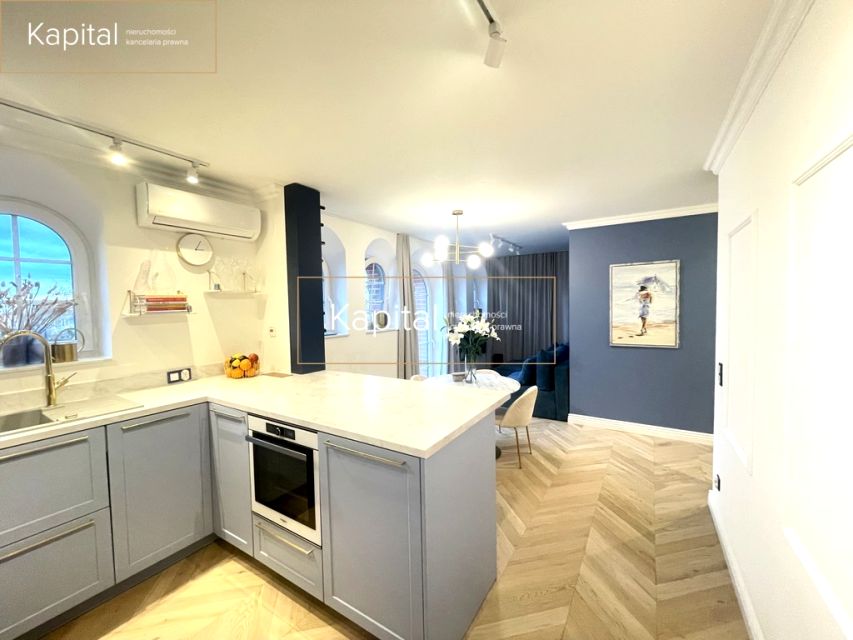 Mieszkanie blok mieszkalny nad rzeką