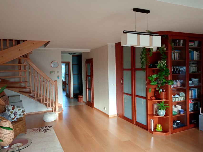 Mieszkanie blok mieszkalny przy lesie