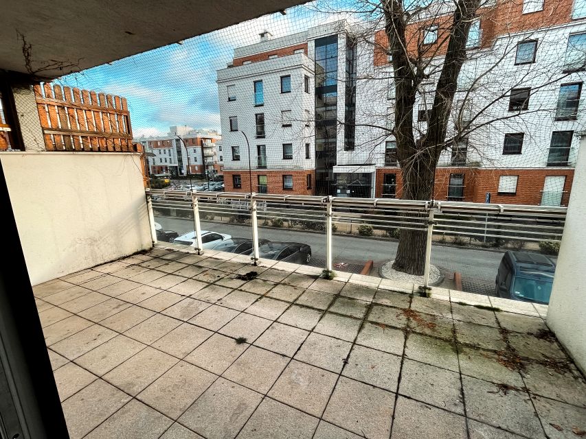 Mieszkanie blok mieszkalny Toruń