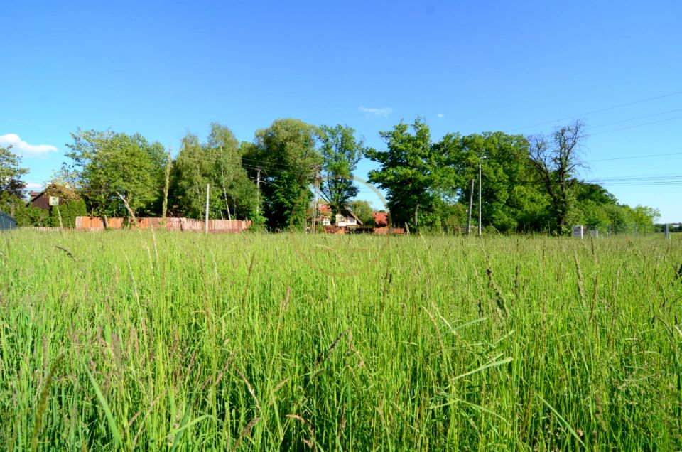Działka usługowa sprzedam