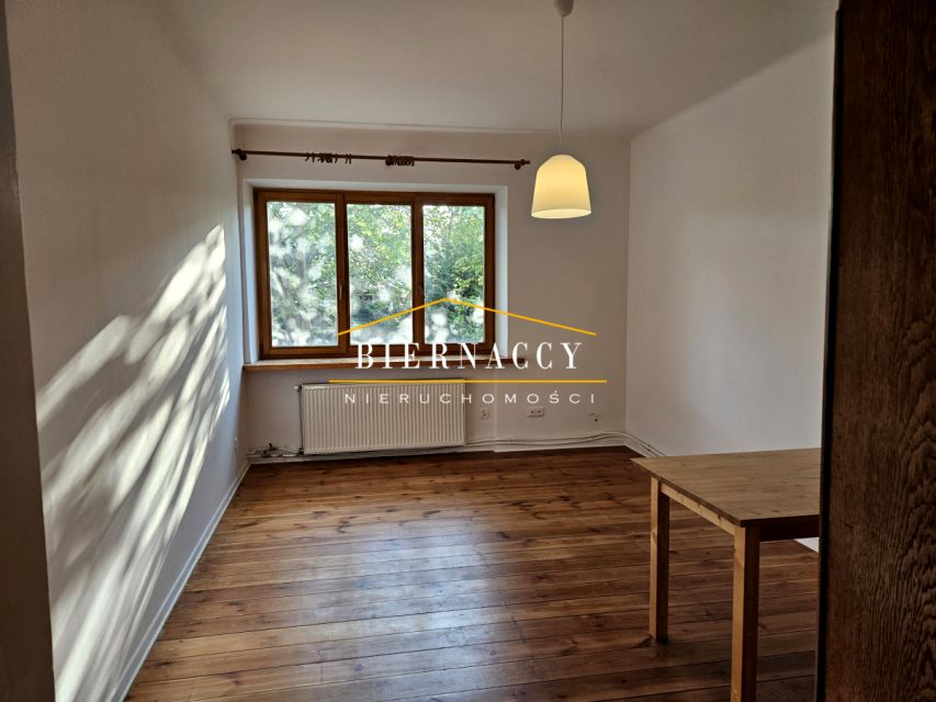 Mieszkanie dom wielorodzinny Warszawa