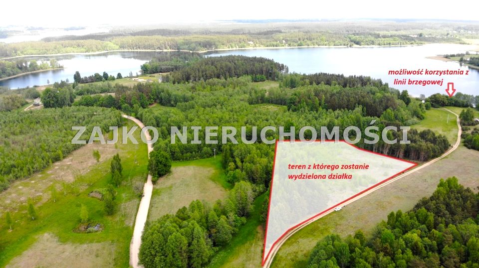 Działka nad jeziorem