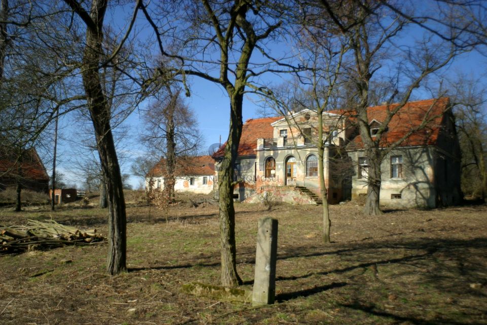Budynek użytkowy Rogów Wołowski