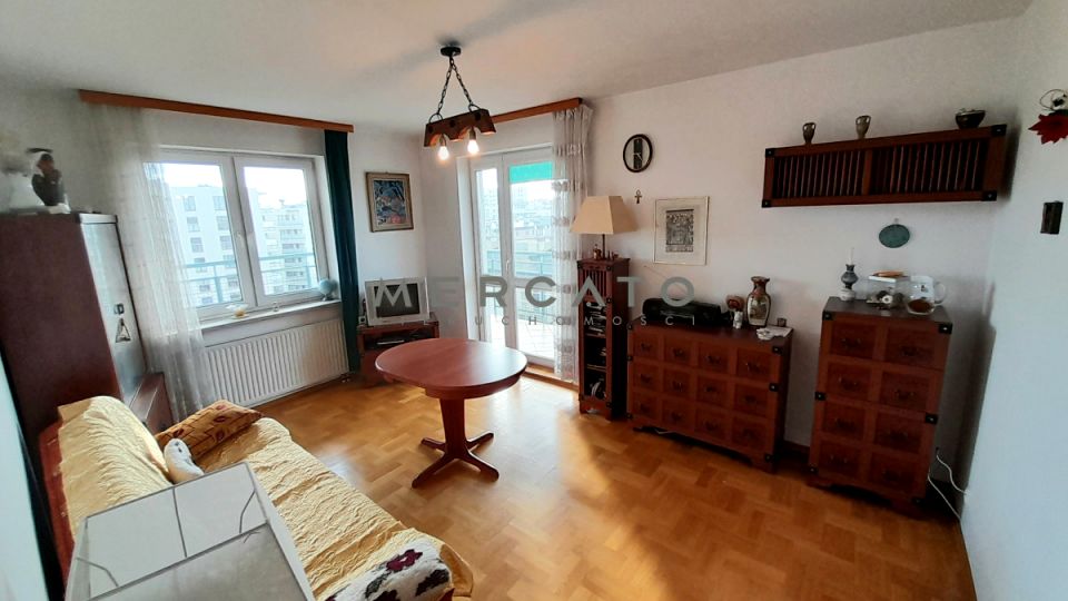 Mieszkanie blok mieszkalny sprzedaż