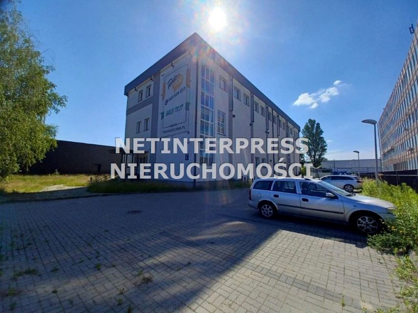 Budynek użytkowy Warszawa