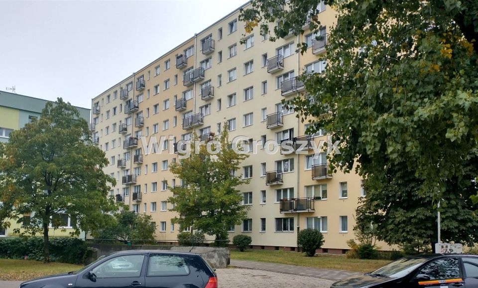 Mieszkanie blok mieszkalny przy lesie