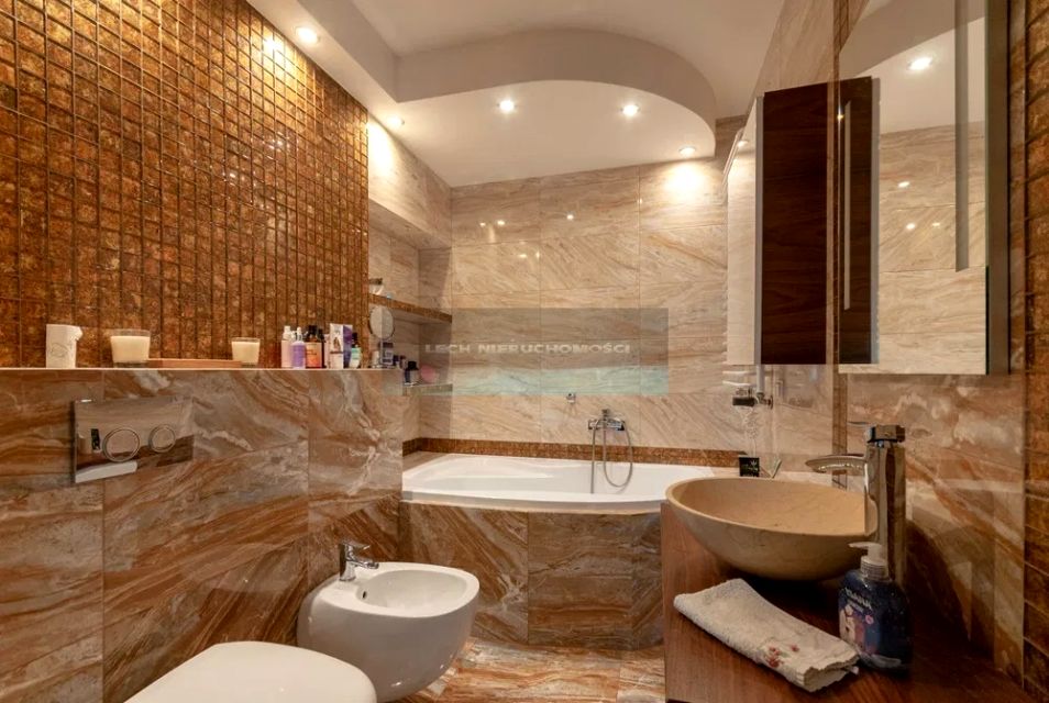 Mieszkanie blok mieszkalny sprzedaż