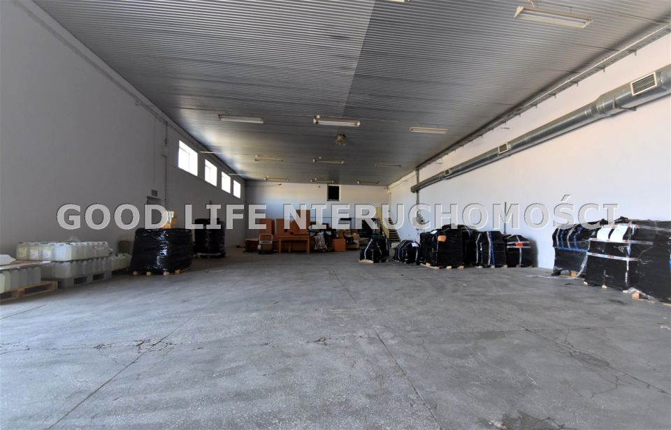 Budynek użytkowy Lubenia