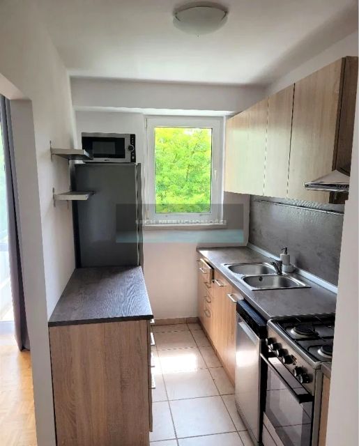 Mieszkanie blok mieszkalny Warszawa