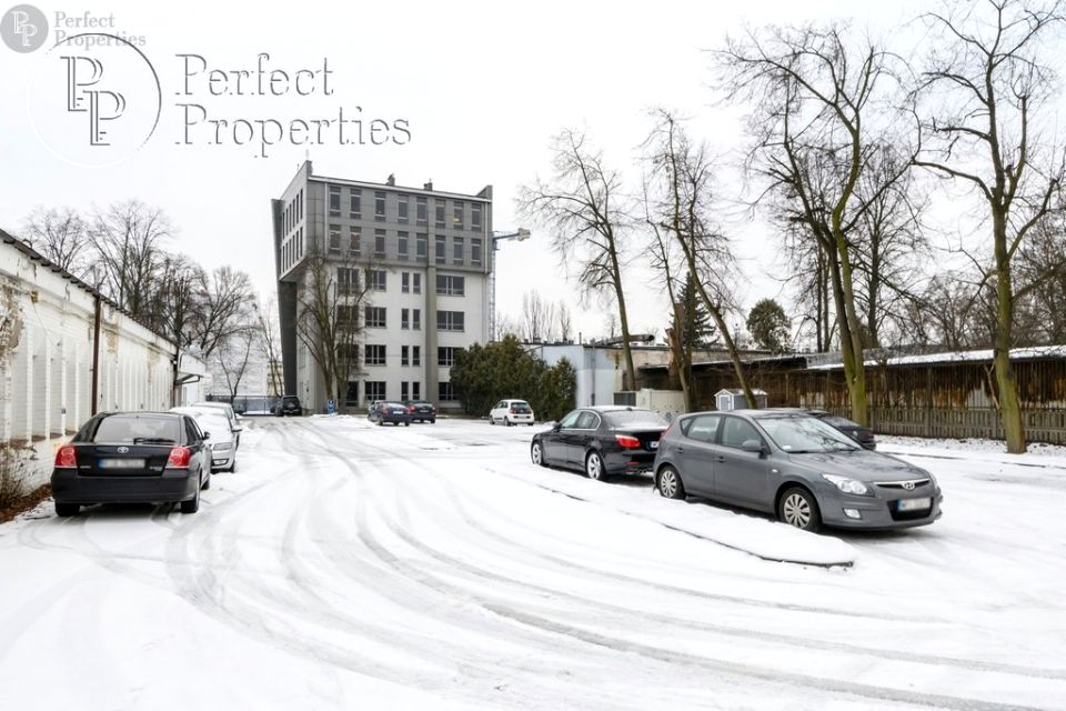 Budynek użytkowy Warszawa