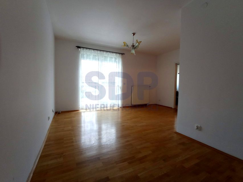 Mieszkanie blok mieszkalny sprzedaż