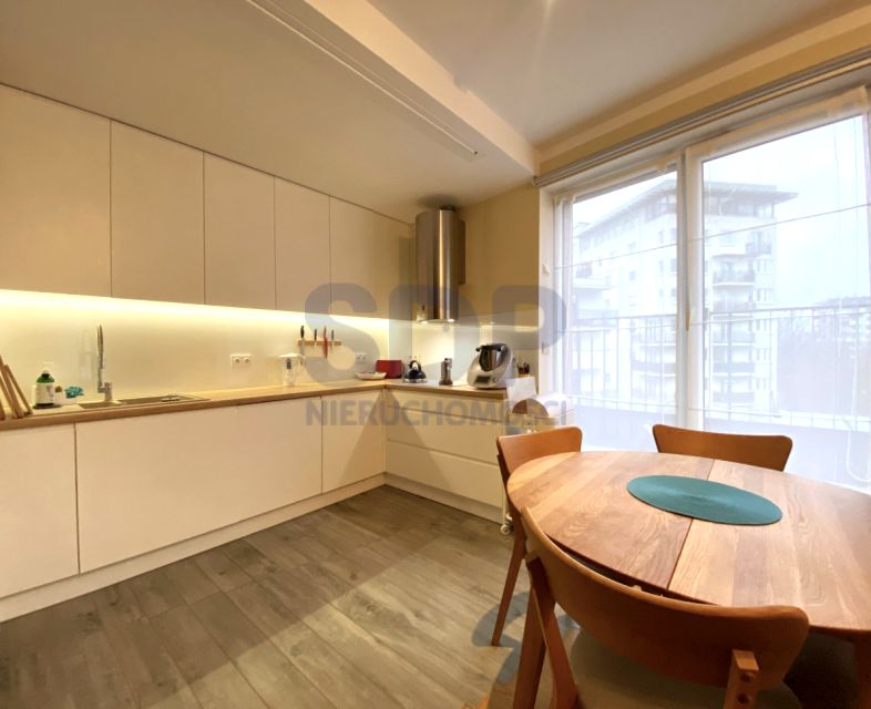 Mieszkanie blok mieszkalny sprzedaż