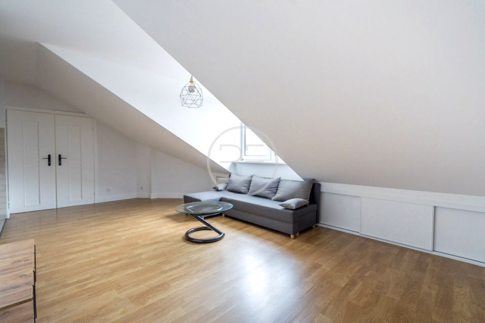 Mieszkanie blok mieszkalny Warszawa