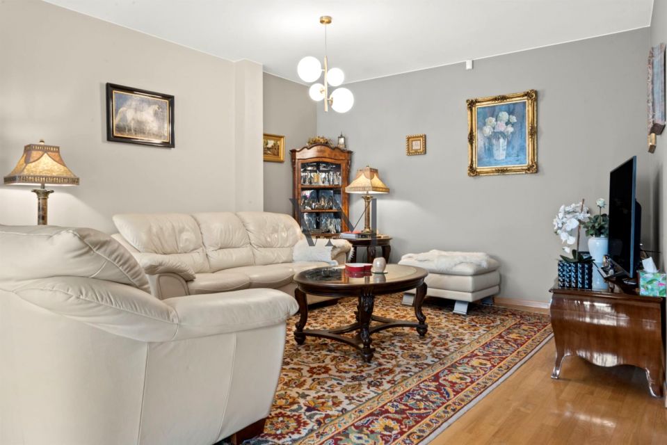 Mieszkanie apartamentowiec Warszawa