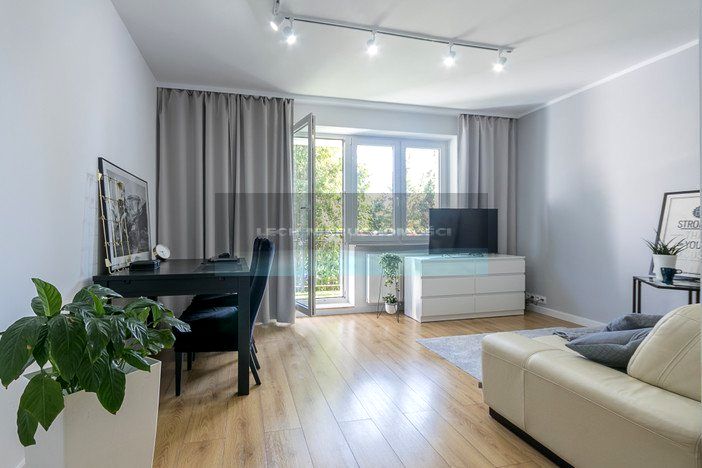 Mieszkanie blok mieszkalny sprzedaż