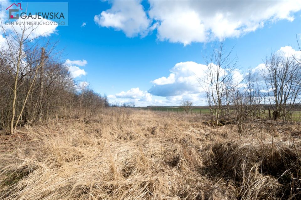 Ogrodzona działka sprzedam