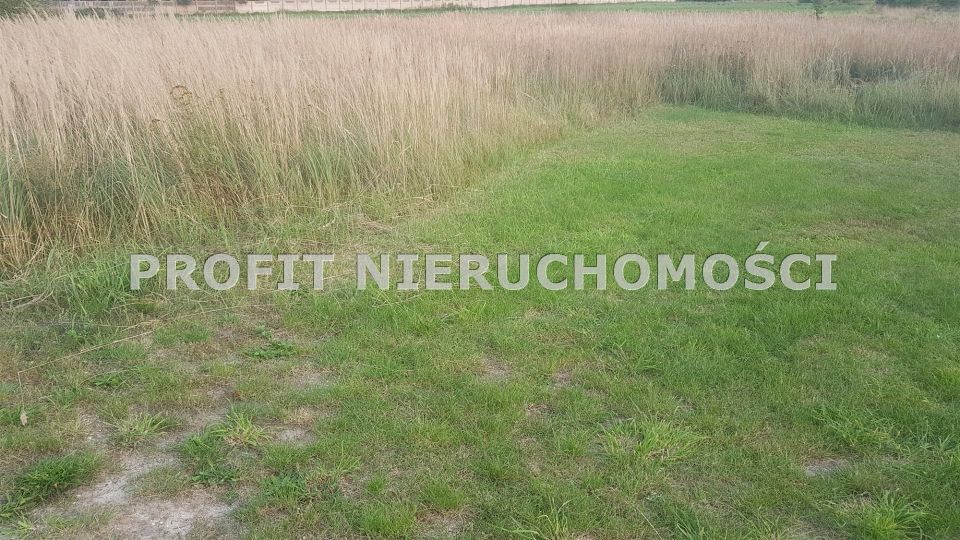 Pusta działka Zelów