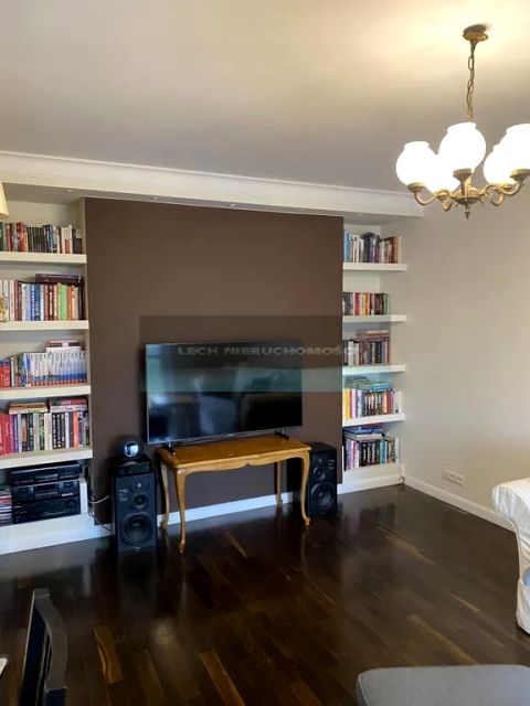 Mieszkanie blok mieszkalny Warszawa