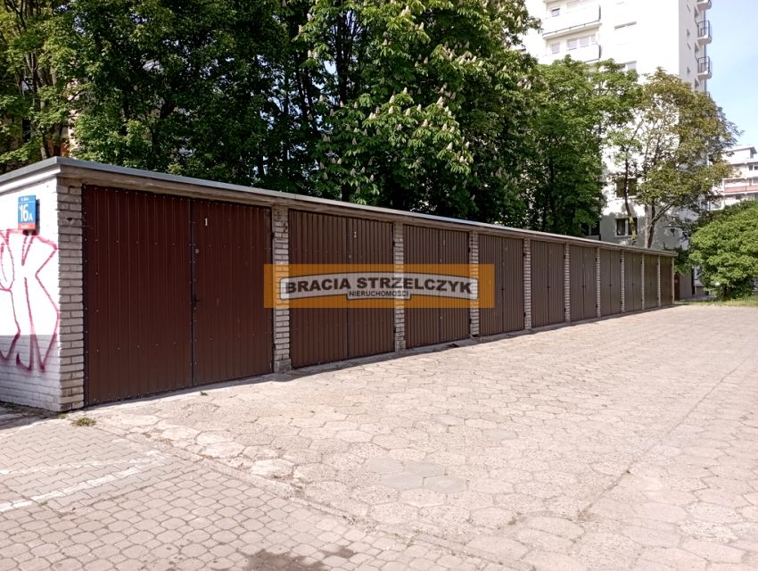 Budynek użytkowy Warszawa
