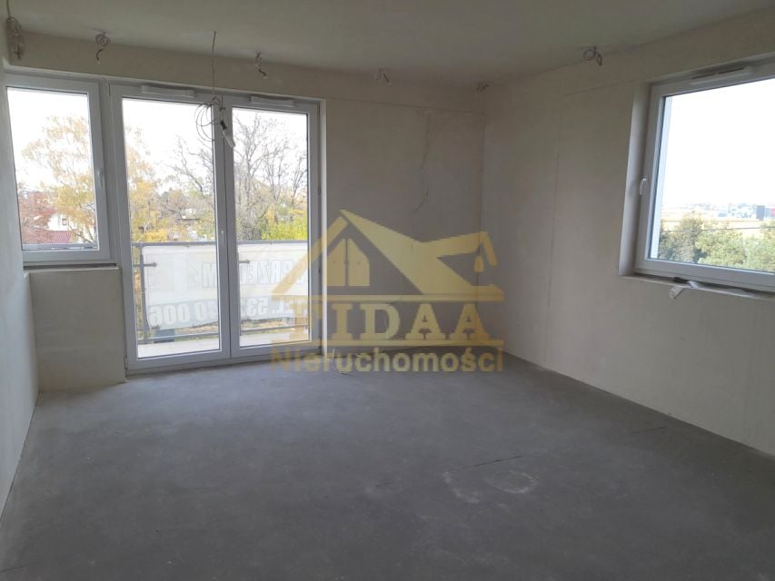 Mieszkanie W Apartamentowcu Deweloperski 69 M² Na Sprzedaż Warszawa, Bemowo