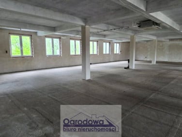 Budynek użytkowy Warszawa