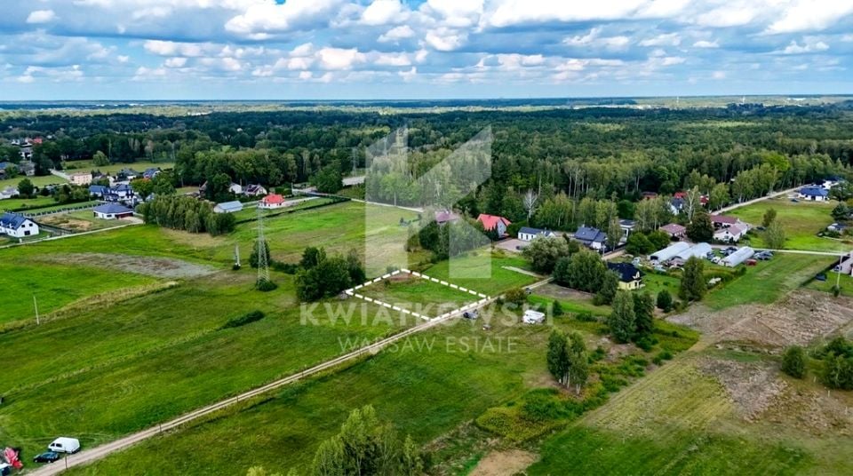 Sprzedam działkę Wiązowna Kościelna - 1 391 m²