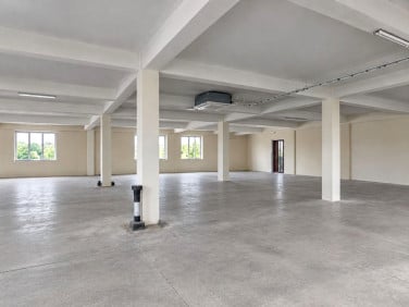 Budynek użytkowy Warszawa