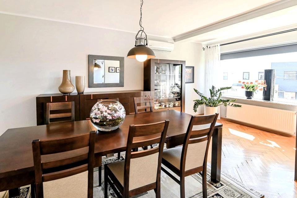 Sprzedam Dom Zielona Góra - 250 m²