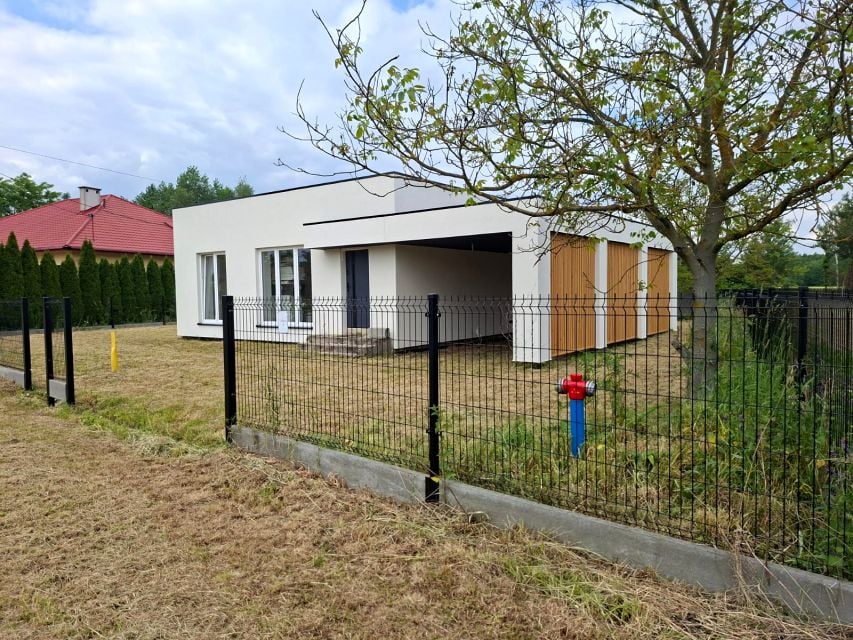 Dom Wola Szczucińska