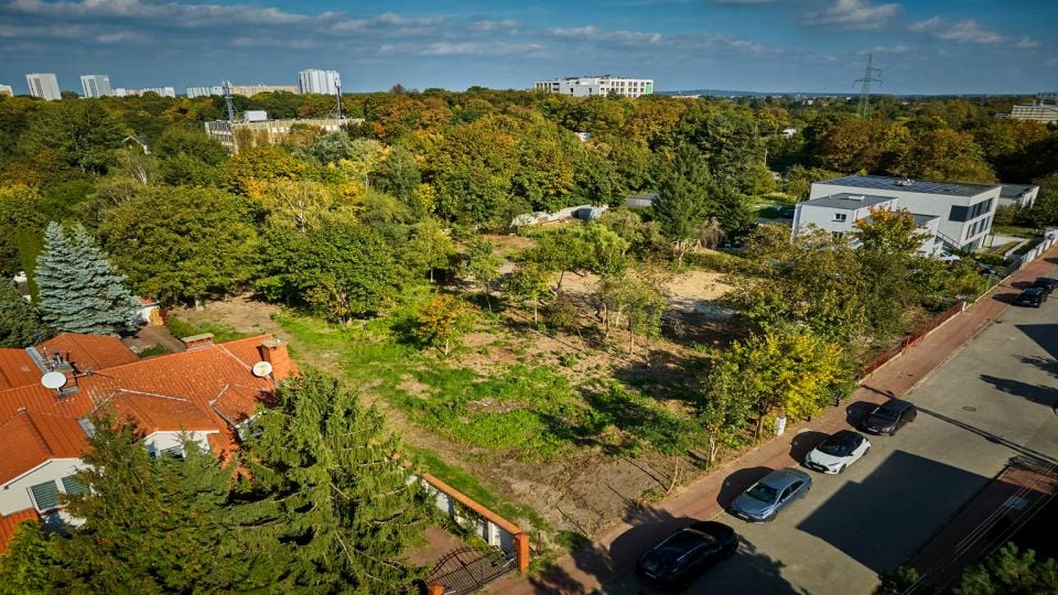 Sprzedam działkę Poznań - 2 556 m²
